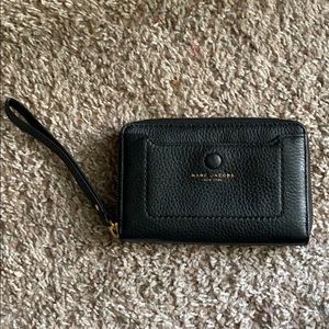 MARC JACOBS wristlet